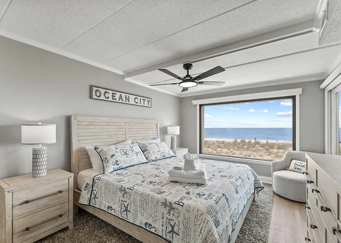 Holiday home Ultra Luxe Oceanfront Escape With Breathtaking Views *